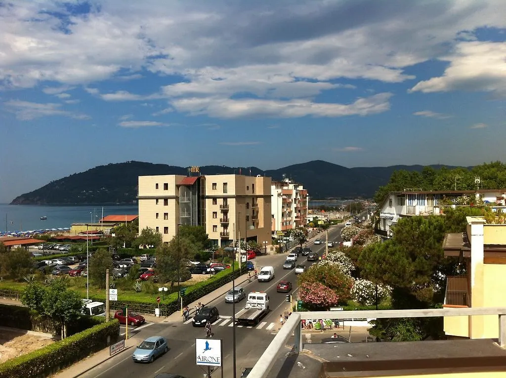 Lovely Marinella Apartment Marinella di Sarzana Italy